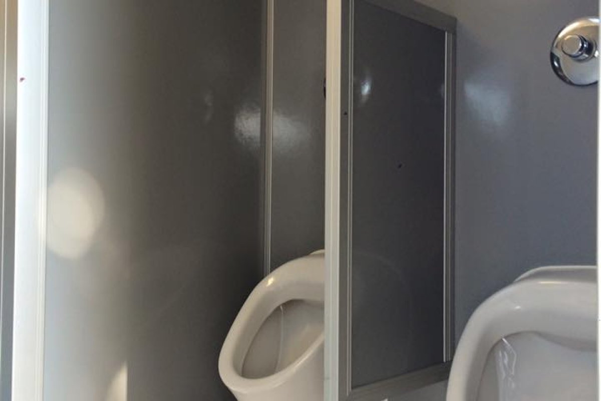 Urinoirs VIP WC Wagen