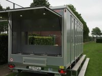Evenementen toiletwagen interieur damestoiletten