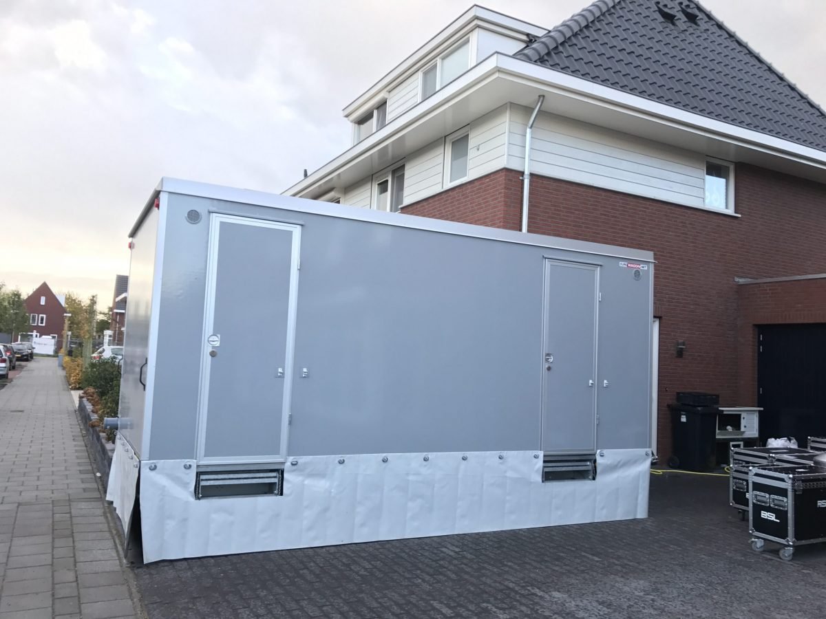 Toiletwagen VIP Grey buitenkant