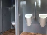 VIP toiletwagen hout detail houten vloer