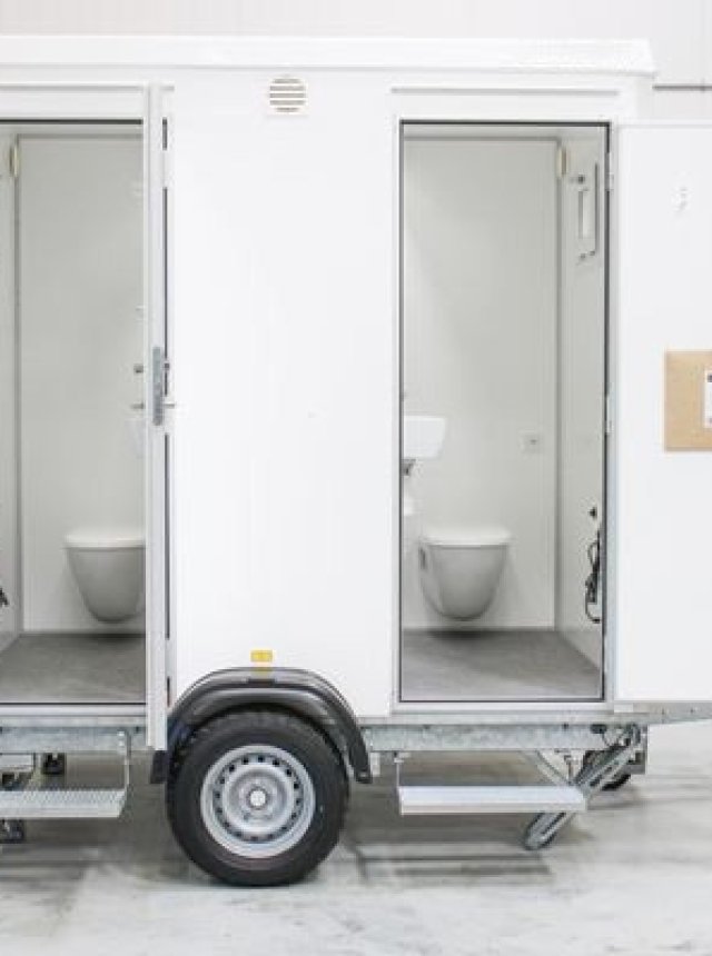 Vacuüm toiletwagen zonder aan- en afvoer, buitenkant