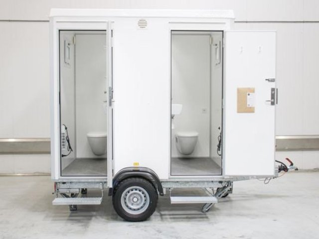 Vacuüm toiletwagen zonder aan- en afvoer, buitenkant